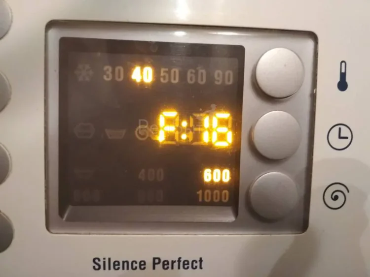 Ошибка F16 в стиральной машине Bosch Ошибка F16 в стиральной машине Bosch